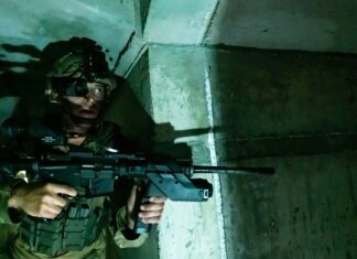 Elbit Systems Unveils ARCAS: AI-Powered, Computerized Solution for Assault Rifles using ARCAS and eyepiece to identify underground targets in covert position behind the corner 1
