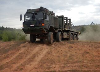 Rheinmetall supplying Ukraine with brand new logistic trucks DSCN1346