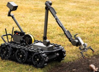 Teledyne FLIR Defense Delivers 1,000th MTRS Inc II (Centaur) Robot to U.S. Army 20 0458 uis centaur ordinance disposal app shot