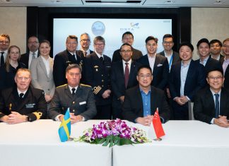 FMV AND DSTA TO COLLABORATE IN THE LAND SYSTEMS DOMAIN Representatives from DSTA and FMV at the signing scaled